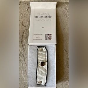 Sparkl IPhone 38/40 Brand New Watch Band.